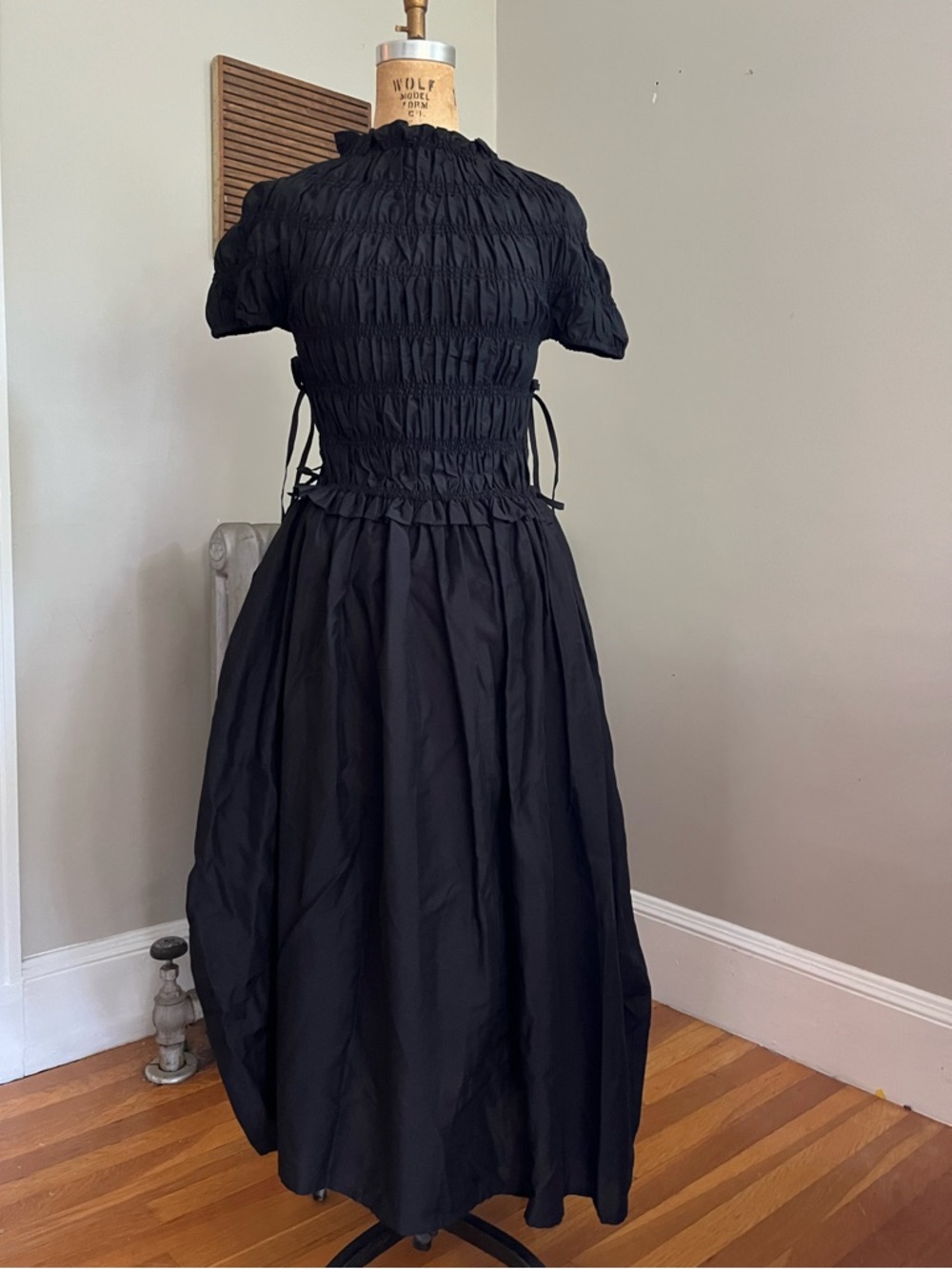 Cordera Fluid Sculpted Dress